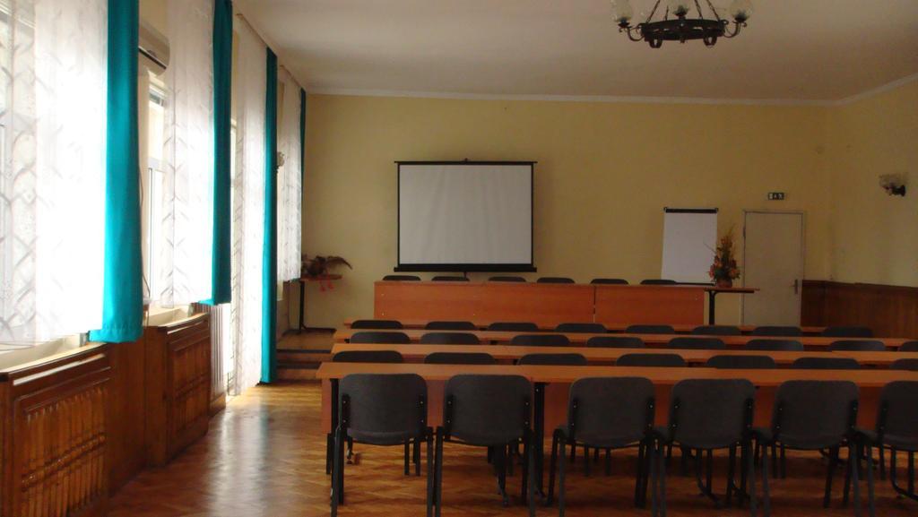 Балнеохотел "Люляци" Vrabtsite Eksteriør billede